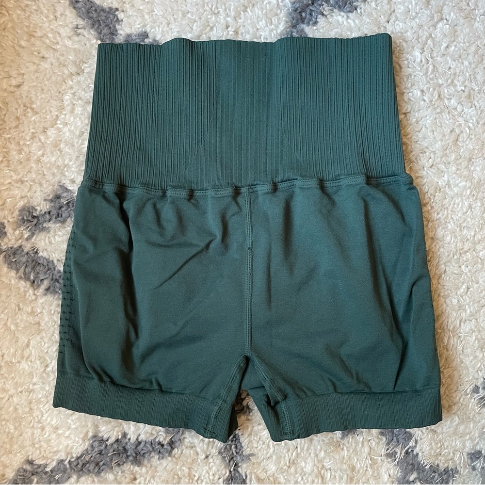 Free People Good Karma Running Shorts💚 - Picture 5 of 5